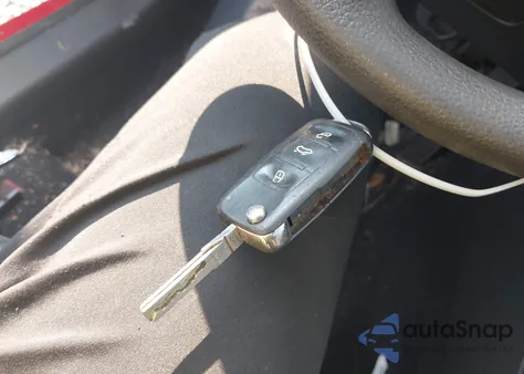 2014 Volkswagen Jetta 2.0L S из США, поврежденный, VIN 3VW2K7AJ9EM309325